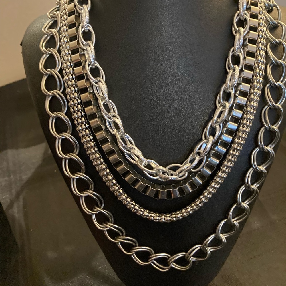 Chain necklace - Picture 2 of 2
